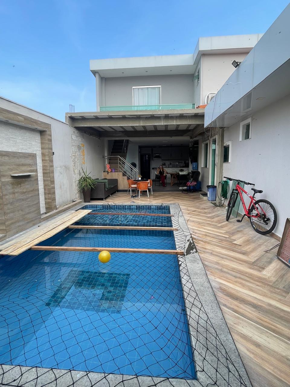 Estado atual do vão e piscina